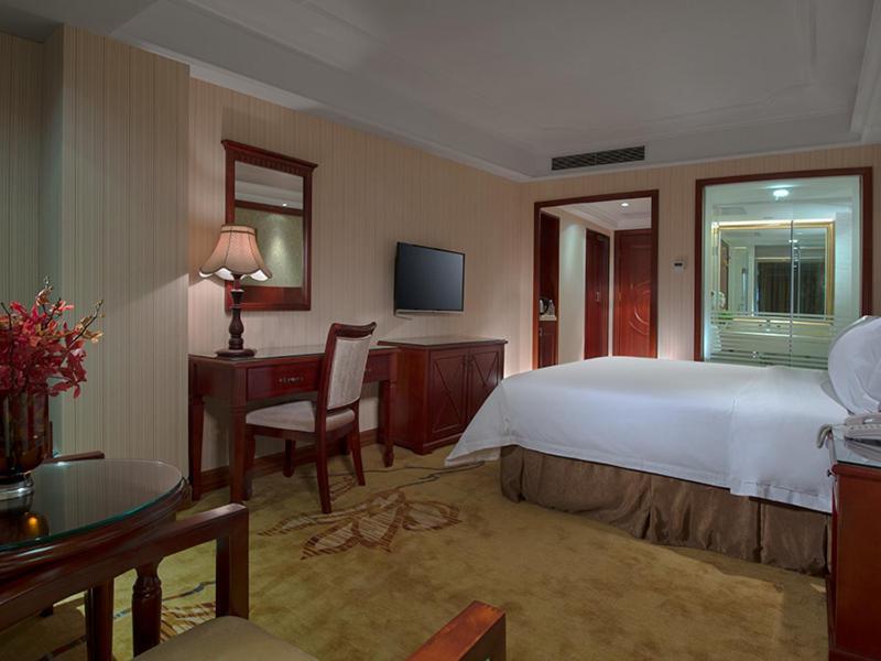 Vienna Hotel Shenzhen Exibition Center Exterior foto